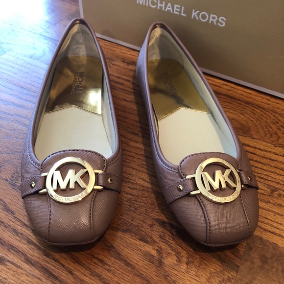 SOLD Michael Kors Fulton Moccasins-Never Worn - Picture 2 of 9